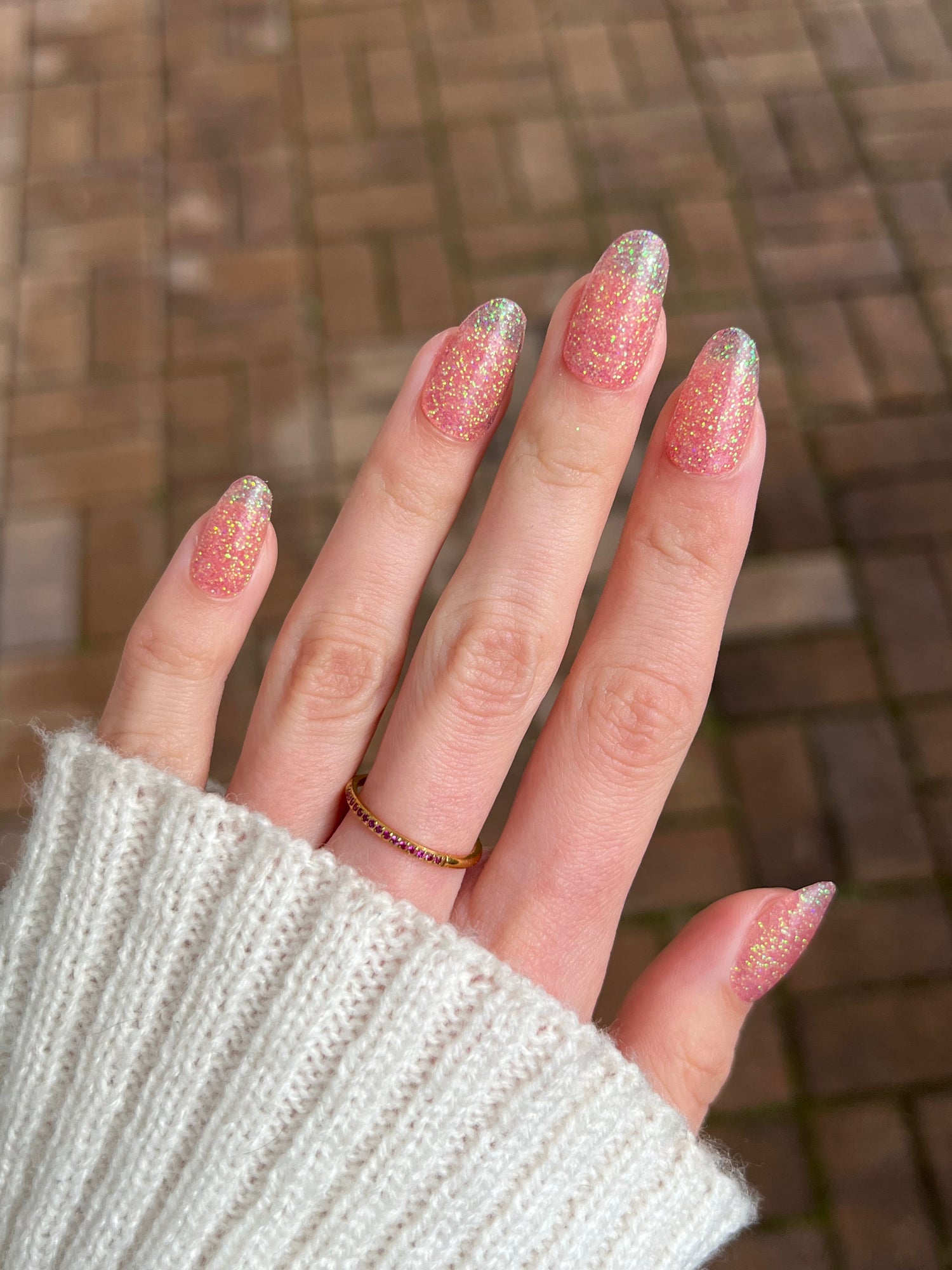 Waarom steeds meer moeders stoppen met UV gelnagels